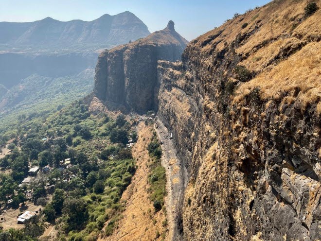 Durg Bhandar, Metghar Killa, Maharashtra, India